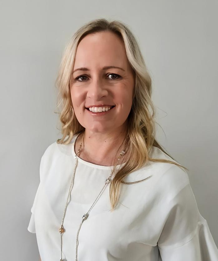 Kristen, Sapphire Financial Freedom founder